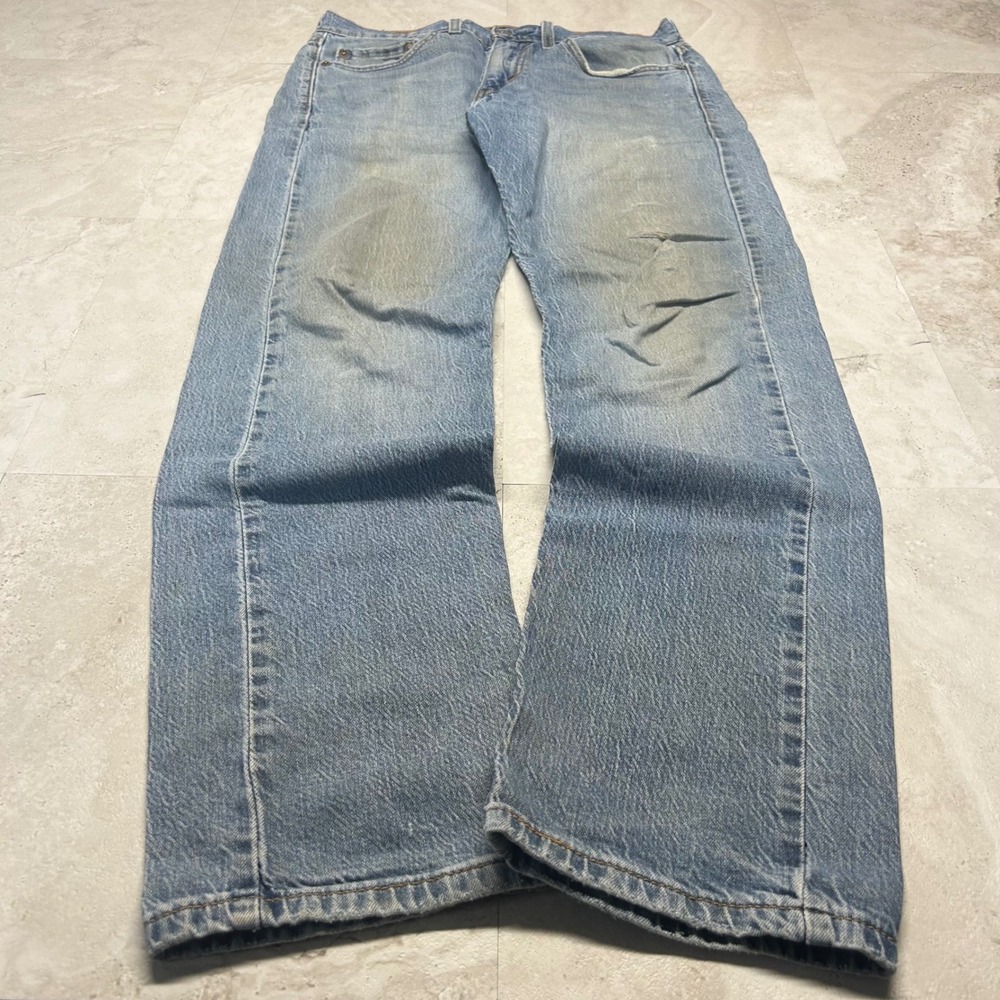 Levis 505 Regular Fit Jeans Light Wash Women Size 29 Distressed Straight Leg
